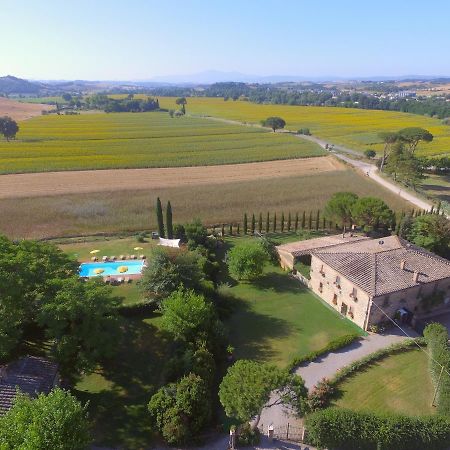 Villa San Fabiano With Heated Pool Monteroni dʼArbia Exteriör bild
